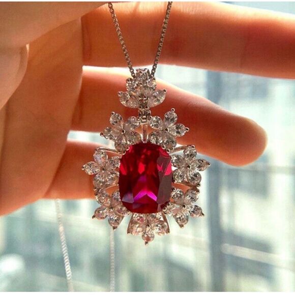 💋Sparkling Ruby Red Floral Cz Diamond Pendant Silver Hypoallergenic Necklace - Picture 4 of 14